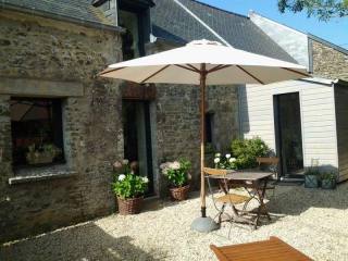 Delightful Coastal Location for this..