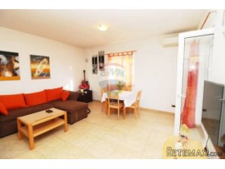 ISTRA, PREMANTURA, lijep apartman u visokom prizemlju