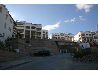 Apartment - Apartment, Elevated, Fitted..