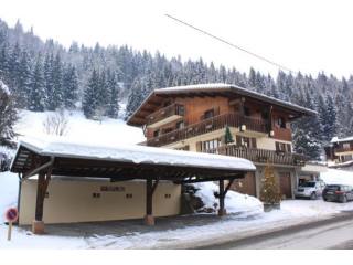 Large 3 bed apartment (100m²) with..