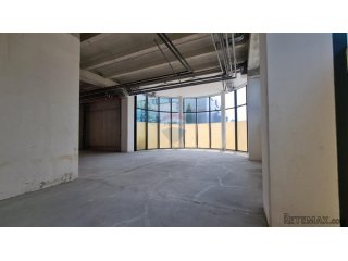 Novi Zagreb, Buzin, uredski prostor 750 m2, sa parkingom