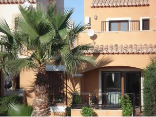 BEAUTIFUL BUHARDILLA STYLE TOWNHOUSE