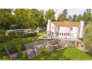5 bedroom House For Sale: 444 Old..
