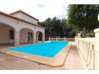 4 Bedroom luxury villa close to the..