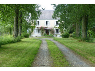 Stunning Country Maison De Maitre Set..