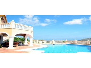 6 Bedrooms - Villa - Alicante - For Sale