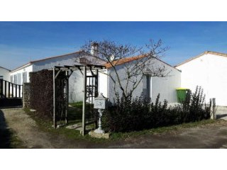 4 Bedroom House For Sale