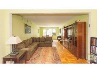 2 bedroom Apartment For Sale: 2711..