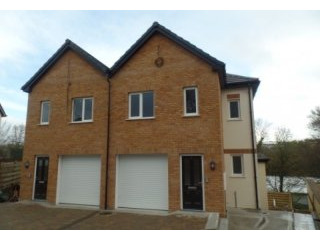 1 Cliff Cottage, Larch Hill Grove..