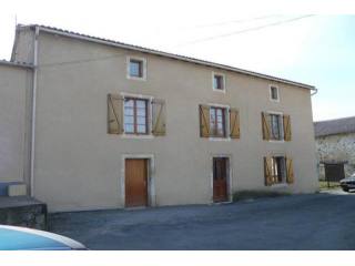 4 bedroom Town House For Sale: 86600..