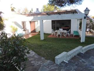 2 Bed Villa for sale in Calahonda