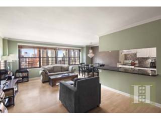 2 bedroom Apartment For Sale: 150 WEST..