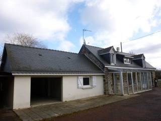 Vente Maison 7 Pieces De 109 M2 53100..