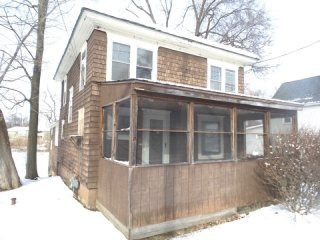 110 Chestnut St North Syracuse, NY..