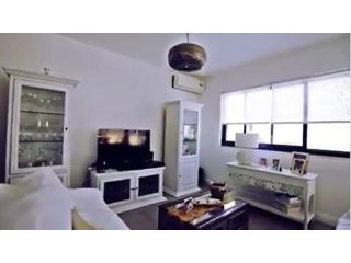 Flat, Luxurious Finish