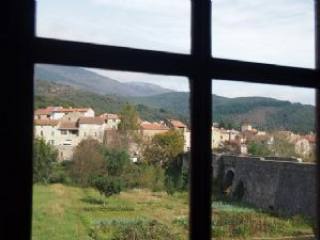 Pretty Village House In Very Good..