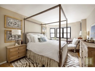 1 bedroom Apartment For Sale: 176 EAST..