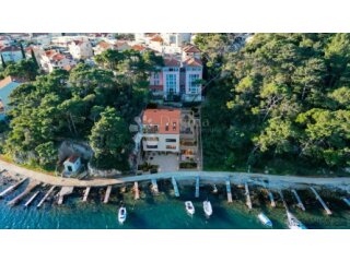 DUBROVNIK: Ekskluzivni stanovi u izgradnji – prvi red do mor