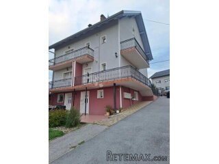 KUĆA S 3 STANA NA PRODAJU – KUTINA