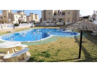 2 Bedroom Apartment Ref: YHISCBC255065