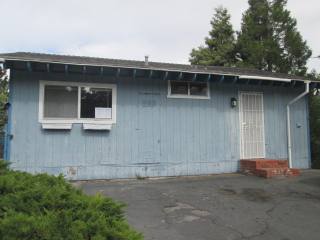 348 Donner Dr Crestline, CA, 92325 San..
