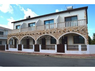 2 Bedrooms - Townhouse - Famagusta -..