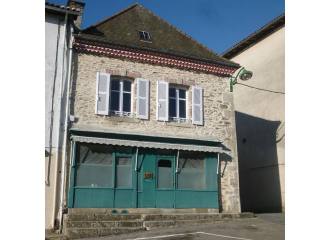 Town House To Renovate For Sale In The..