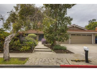 4 bedroom House For Sale: 665 N La..