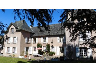 Correze. Vigeois. Grand 5 bedroom house..