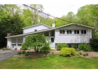 3 bedroom House For Sale: 1066 Barberry..