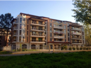 Large 1-bedroom apartment for sale in..