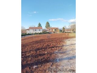 Istra, Karojba - građevinski teren 1896 m2