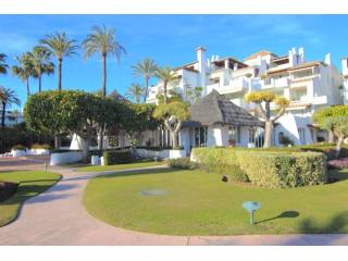PENTHOUSE FOR SALE - ALCAZABA BEACH