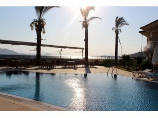 Beachfront Apartment, Calis.