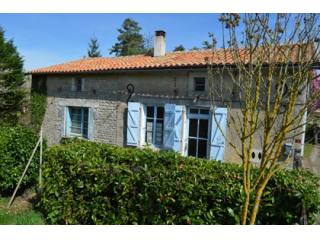 Pretty stone property to renovate