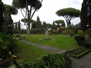 11 Bedroom - Villa - For Sale