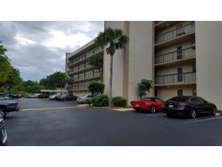 198 Nw 67th St #302, Boca Raton, FL -..
