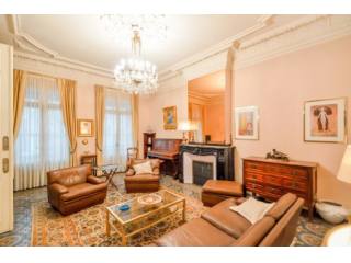 A fantastic Haussman style apartment..
