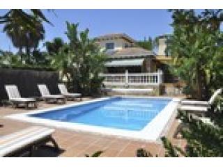 5 Bedrooms - Villa - Malaga - For Sale