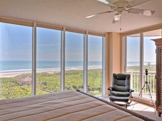 3 bedroom Flat For Sale: 3000 N Highway..