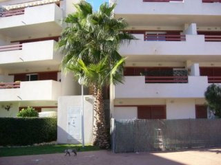 2 Bedrooms Apartment For Sale