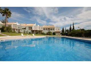 Cosy 1 Bedroom Apartment, with sea..