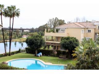 3 Bedroom Apartment For Sale In La..