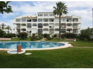 1 Bed Apartment for sale in Calahonda