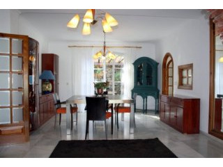La Concha View Villa 100m from Los..