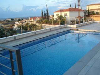 Brand new modern house for rent in Agia..