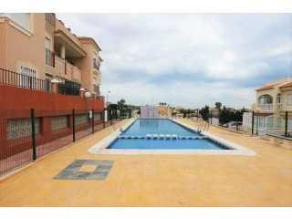 Superb La Florida 4 Bedrooms Townhouse..