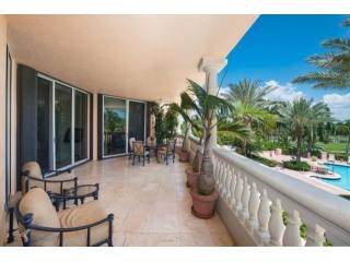 3 bedroom Flat For Sale: 13621 DEERING..