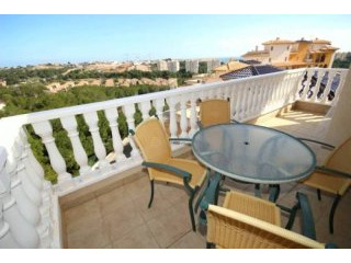 2 Bedroom 1 Bathroom Penthouse In..