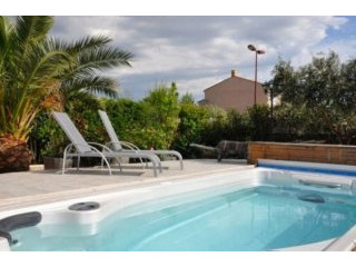 Comfortable Villa With 170 M2 Of Living..